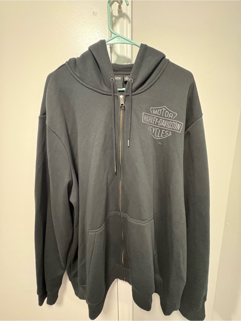 Harley-Davidson Black Full-Zip Hooded Sweatshirt with Chest Logo